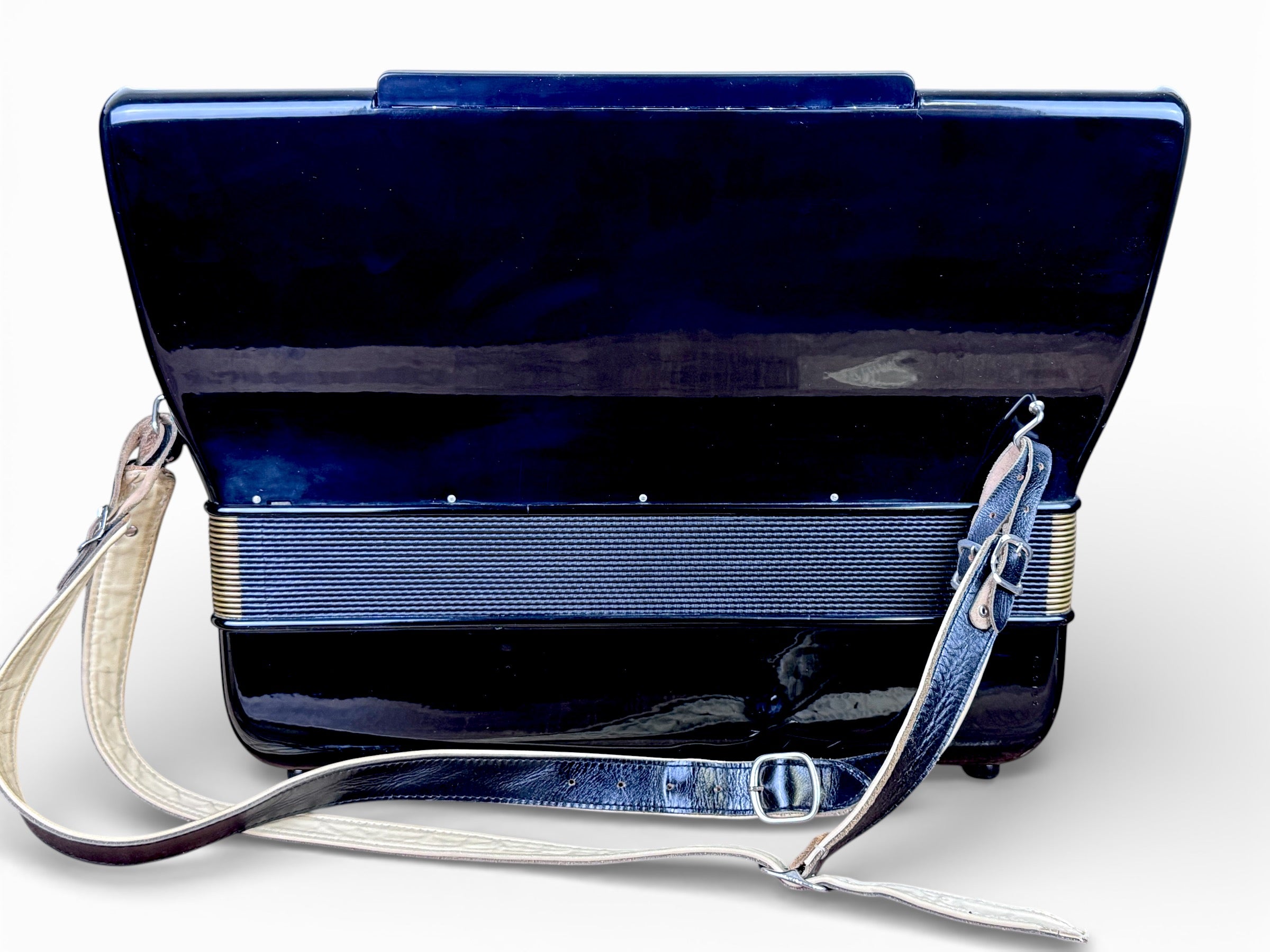 Hohner Atlantic IV DeLuxe Akkordeon 120 Bass Traumzustand Geprüft und Gestimmt
