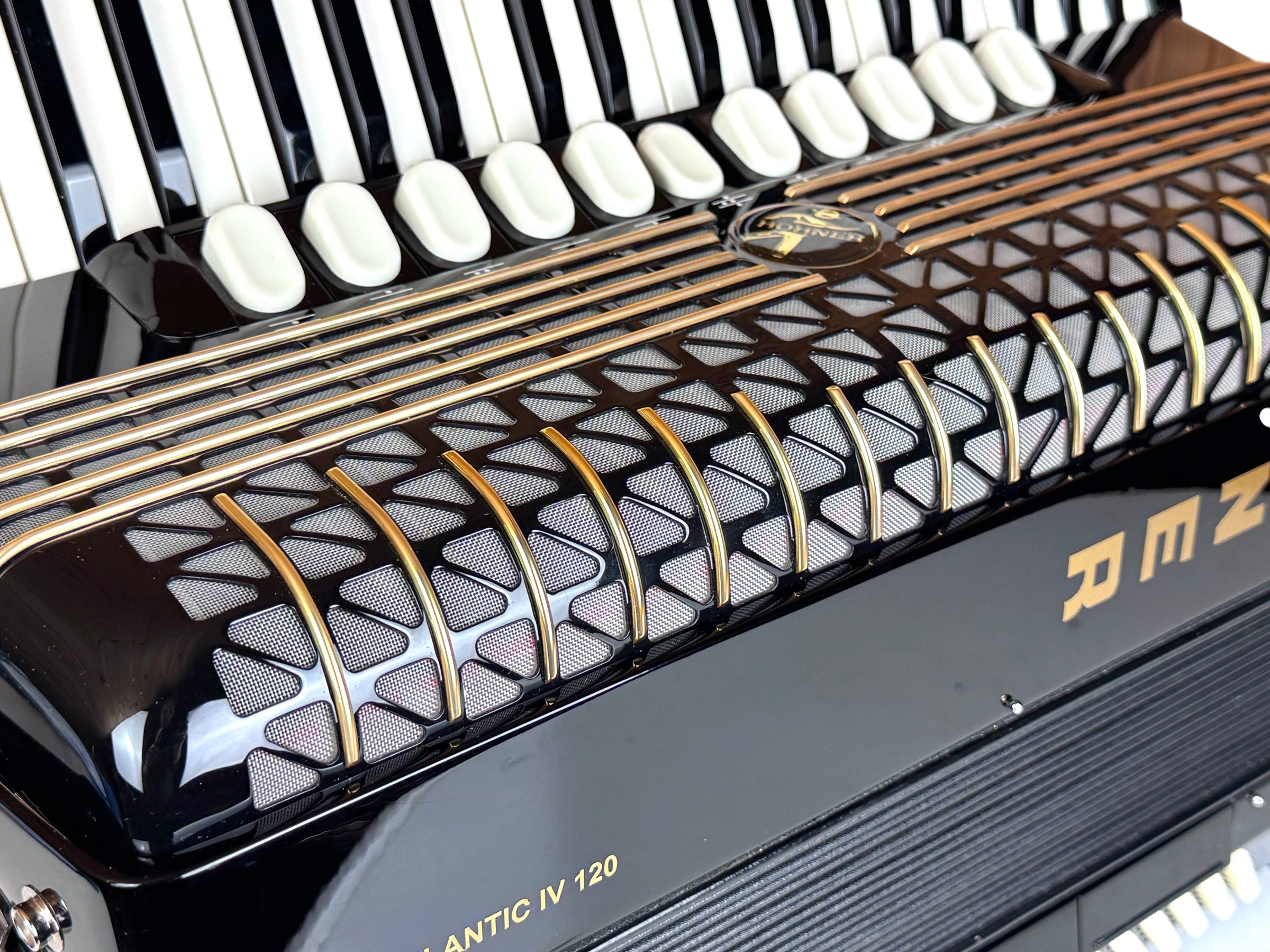 Hohner Atlantic IV 120 Bass Akkordeon Geprüft und Gestimmt Top Zustand Koffer