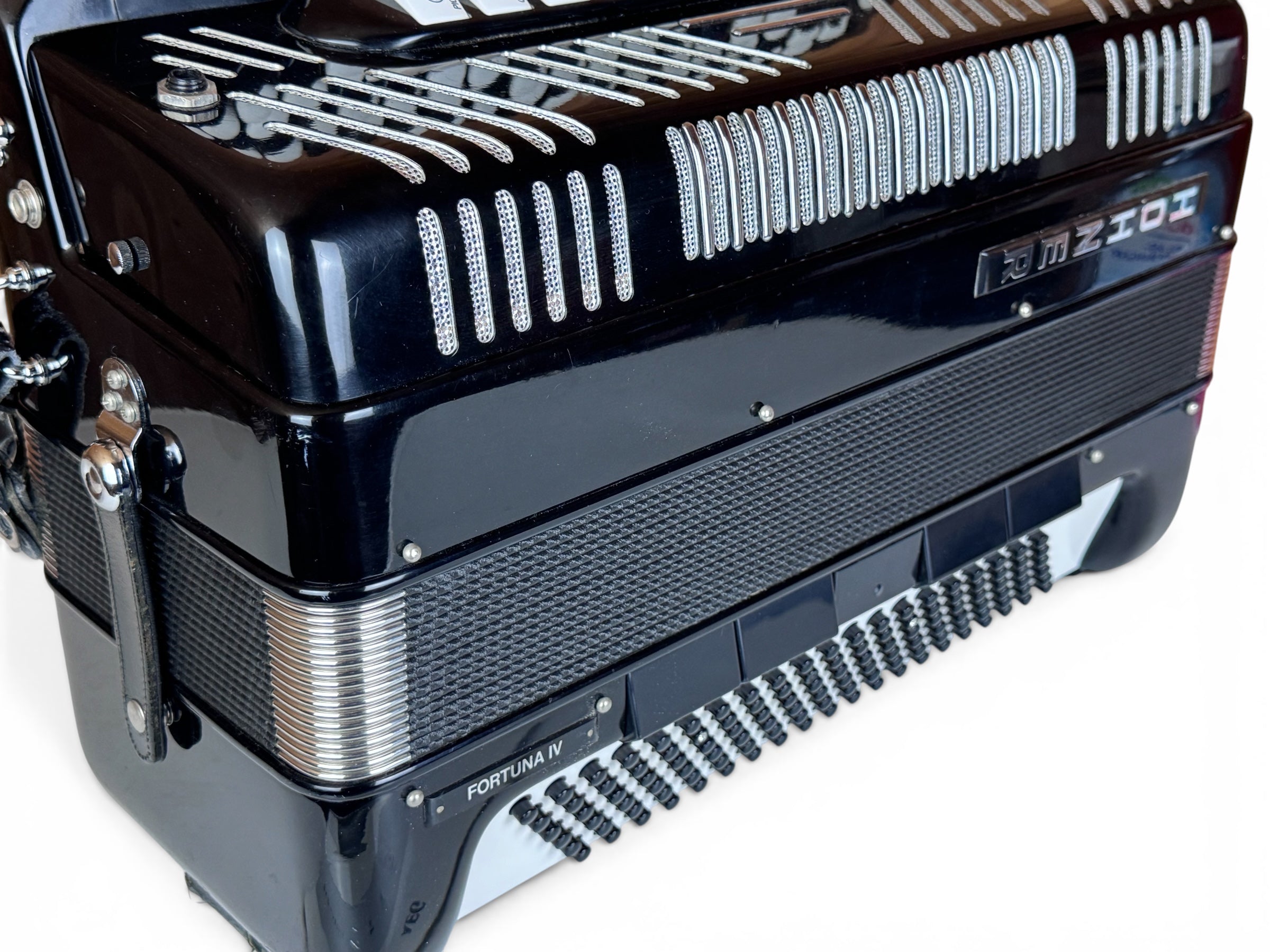 Hohner Fortuna IV Akkordeon 120 Bass C-Griff Geprüft und Gestimmt Toller Zustand
